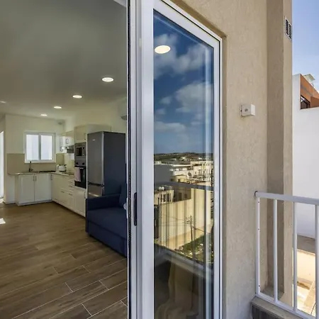 2 Bedroom Apt 12